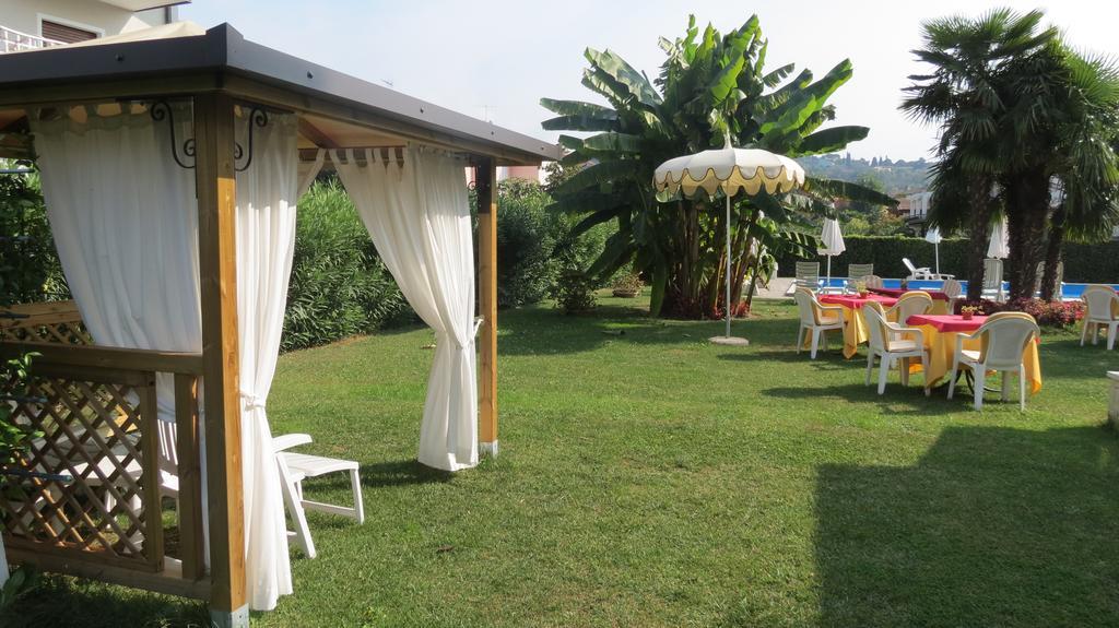 La Quiete Park Hotel Manerba del Garda Exterior photo